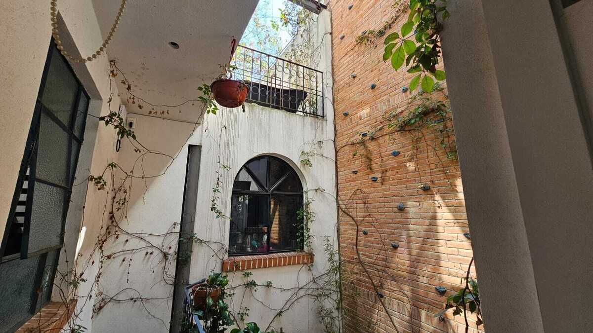 VENTA CASA HIPODROMO CONDESA