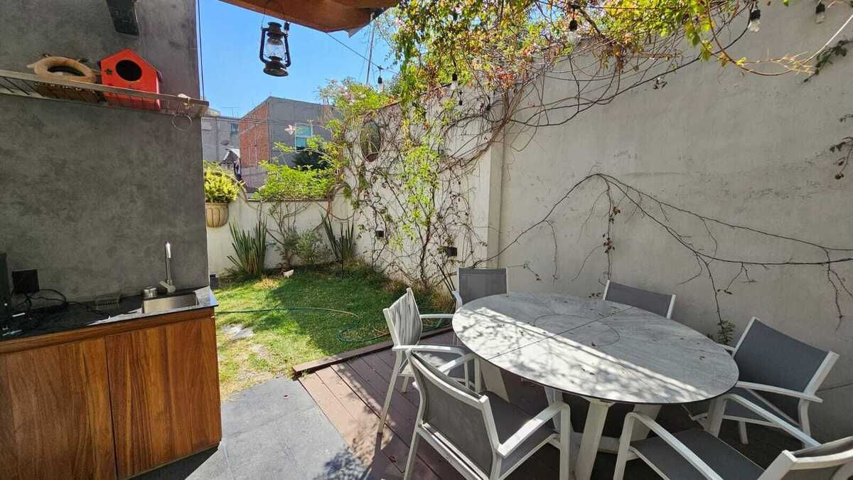 VENTA CASA HIPODROMO CONDESA