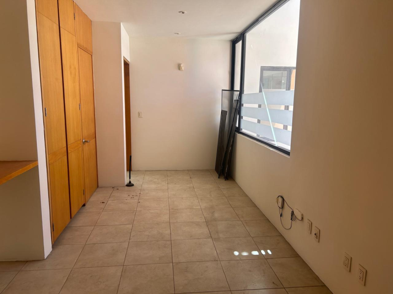 Se Renta Casa En Solares