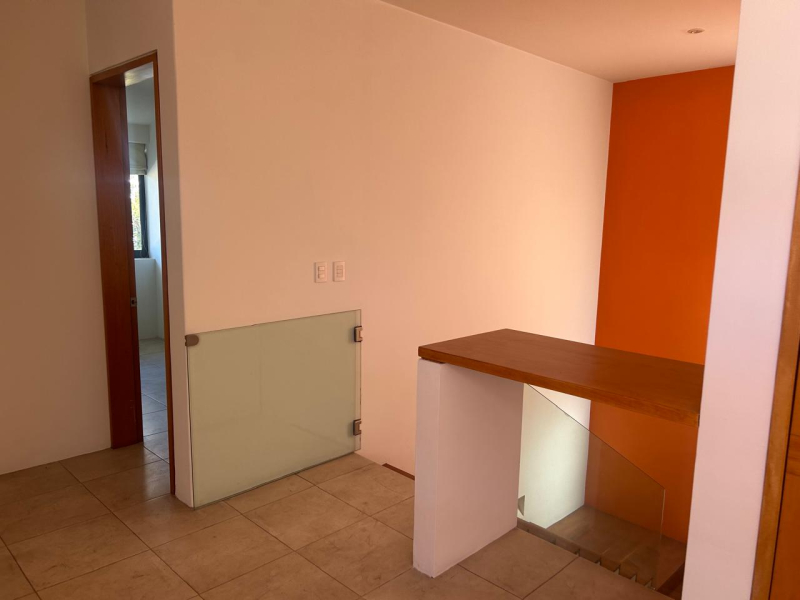 Se Renta Casa En Solares