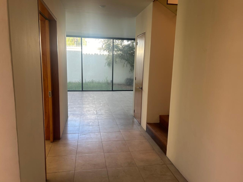 Se Renta Casa En Solares