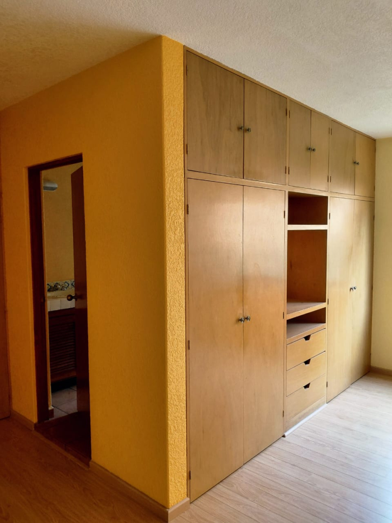 Casa en Condominio en Venta en Paseos del Bosque Naucalpan