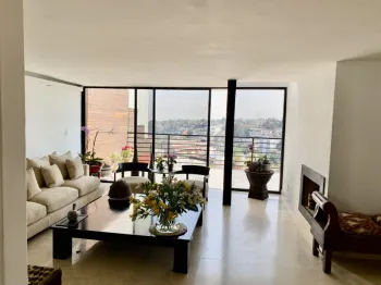 Casa en Venta en Lomas de Tecamachalco
