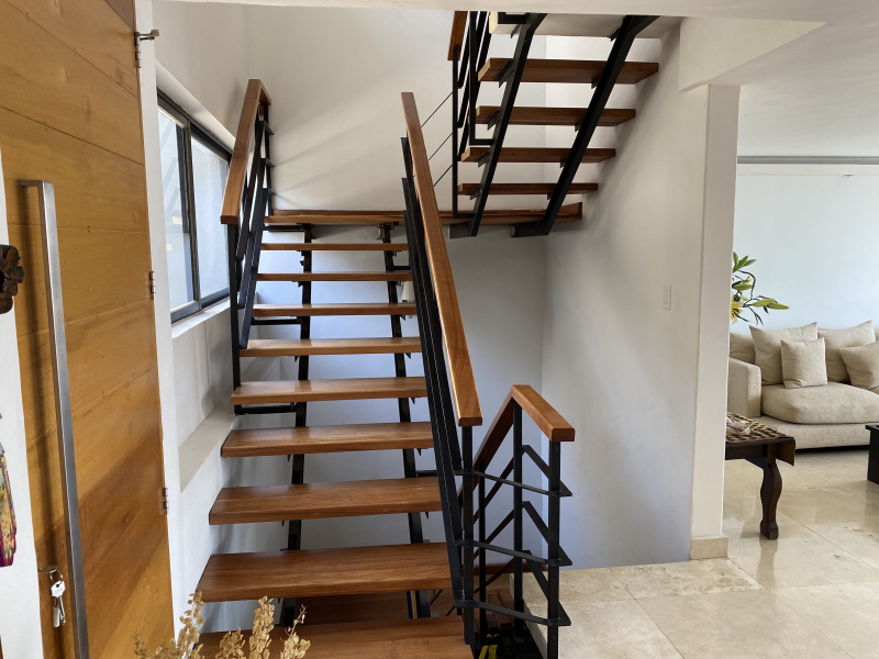 Casa En Venta En Lomas De Tecamachalco