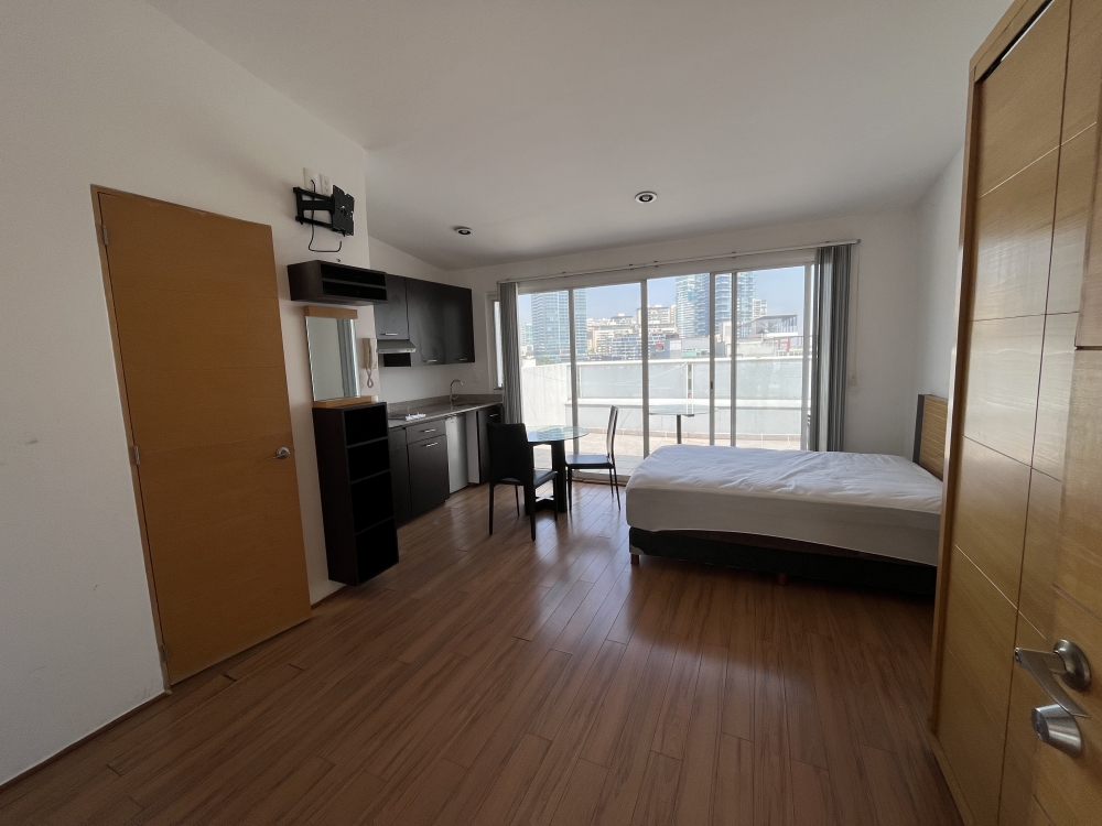 Departamento En Renta Tipo Loft Amueblado Con Balcón En Lomas Del Chamizal, Bosques De Las Lomas