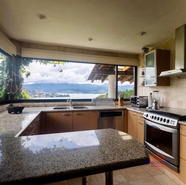 Casa En Condominio En Venta En Valle De Bravo