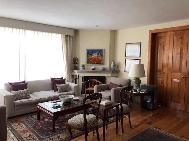 Casa En Venta En Lomas De Vista Hermosa En Cerrada