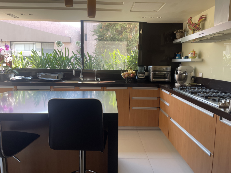 VENTA CASA INTERLOMAS EN PRIVADA PLACET  AV. CLUB DE GOLF LOMAS 