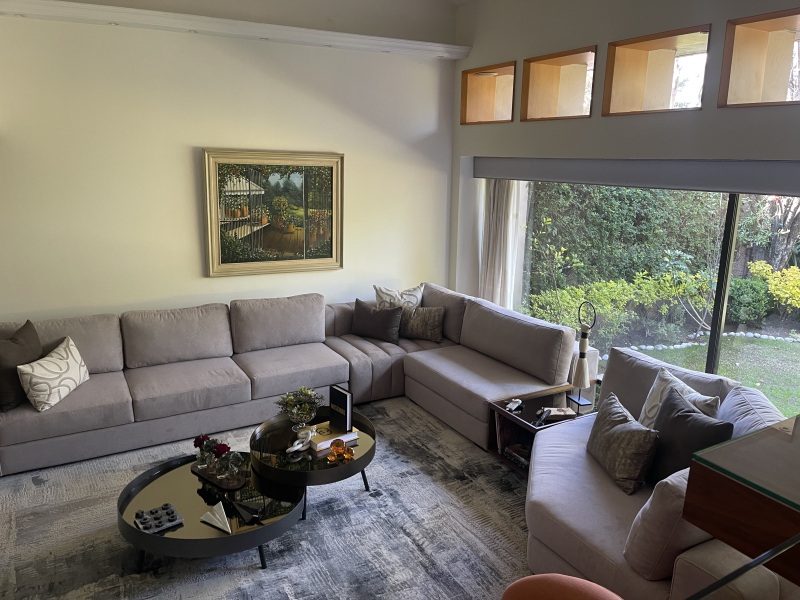 VENTA CASA INTERLOMAS EN PRIVADA PLACET  AV. CLUB DE GOLF LOMAS 