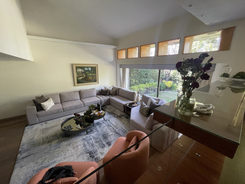 VENTA CASA INTERLOMAS EN PRIVADA PLACET  AV. CLUB DE GOLF LOMAS 