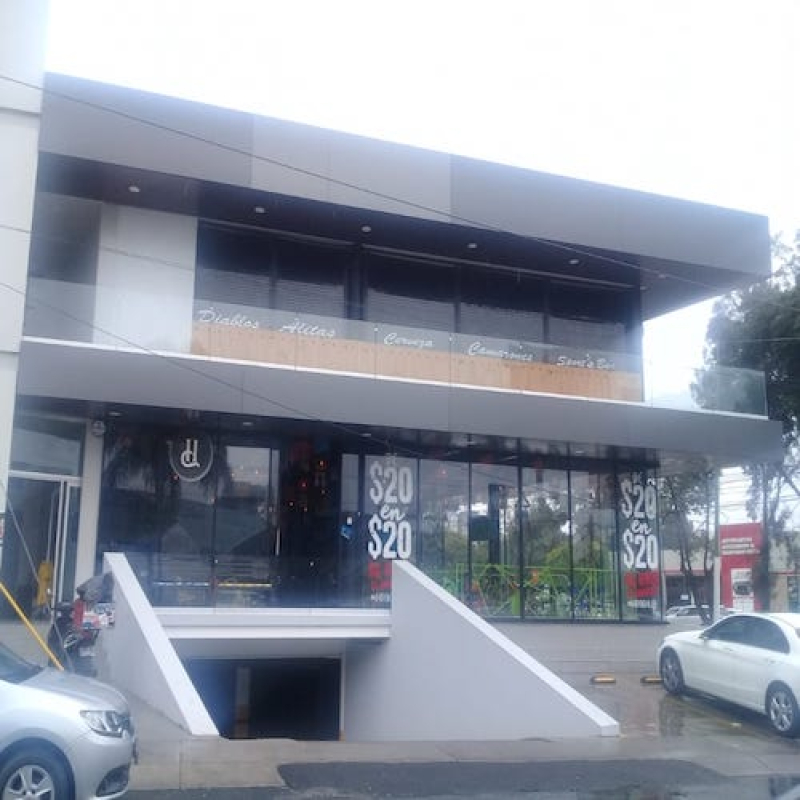 Local Comercial en Renta en El Colli Urbano