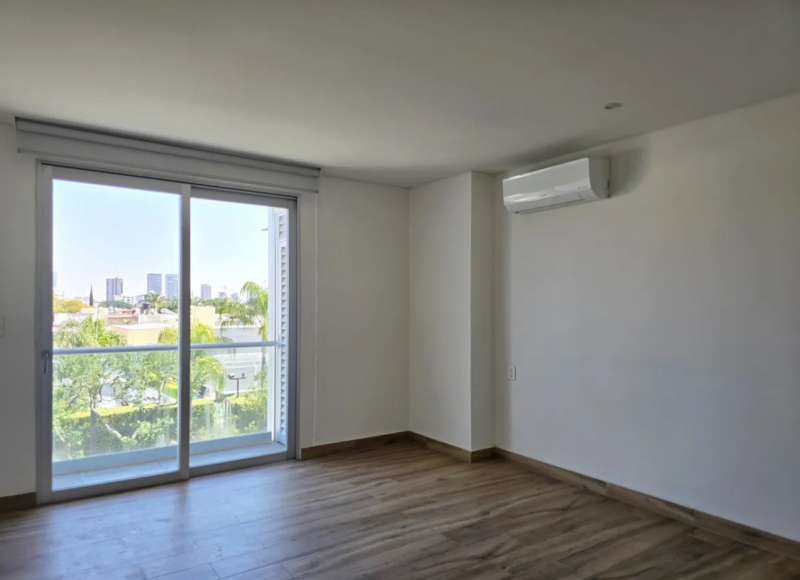Se renta departamento Guadalajara en Monraz