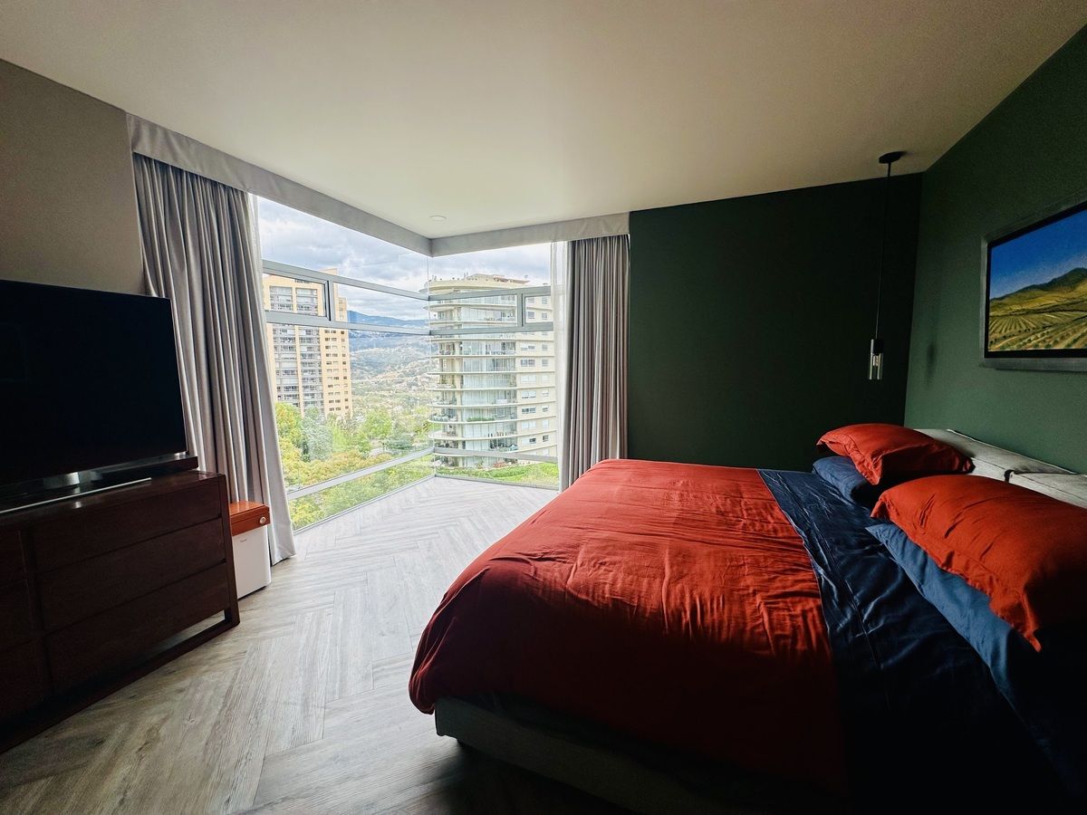 en venta espectacular departamento en lo alto bosque real