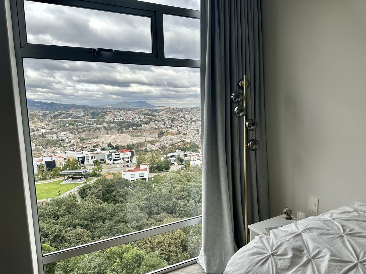 en venta espectacular departamento en lo alto bosque real