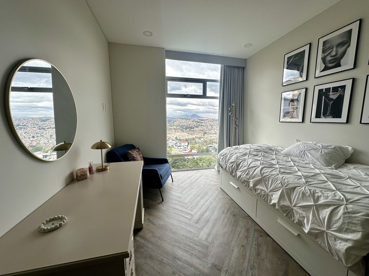 en venta espectacular departamento en lo alto bosque real