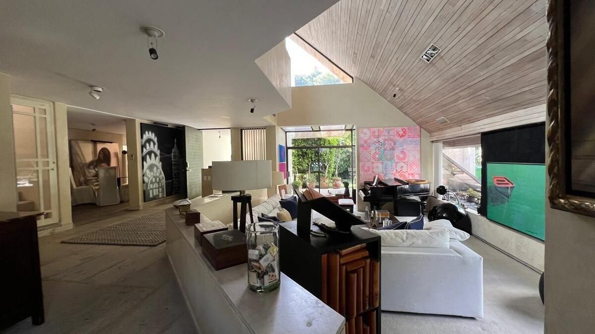EN VENTA CASA  CON DETALLES EXCLUSIVOS , JARDÍN Y TERRAZA EN BOSQUES