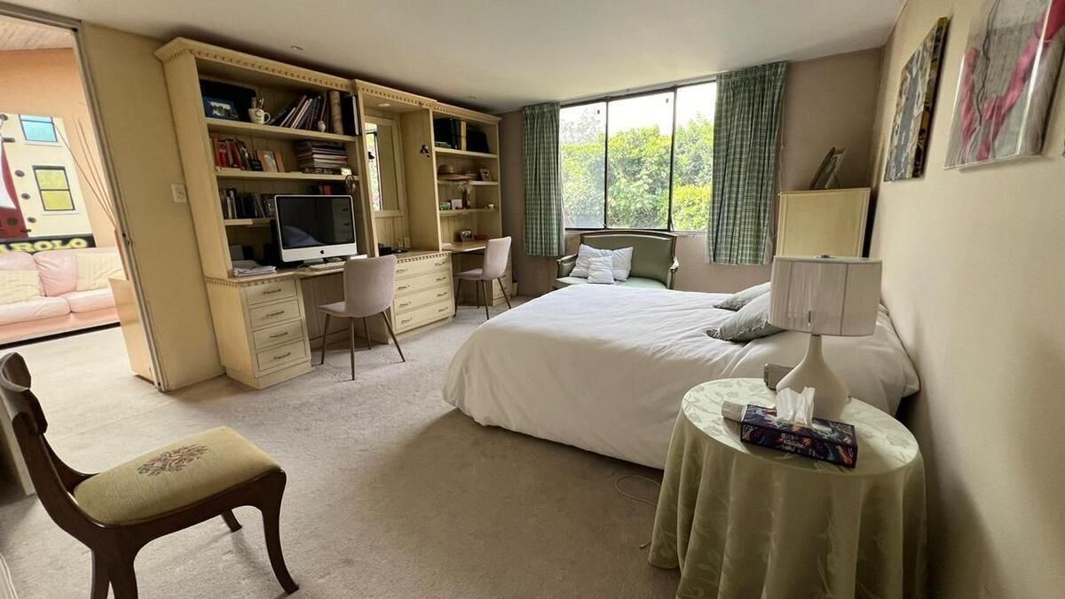 EN VENTA CASA  CON DETALLES EXCLUSIVOS , JARDÍN Y TERRAZA EN BOSQUES