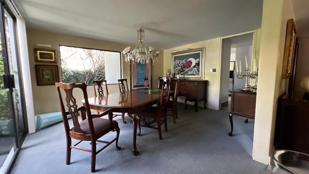EN VENTA CASA  CON DETALLES EXCLUSIVOS , JARDÍN Y TERRAZA EN BOSQUES