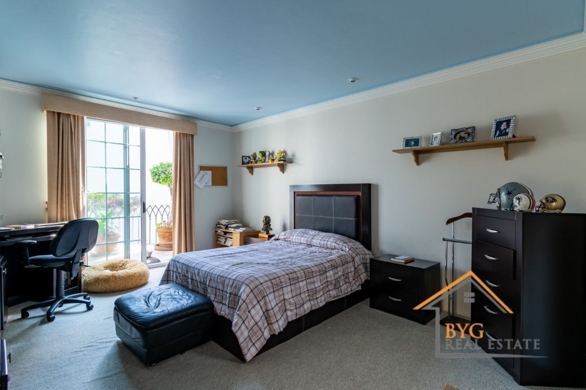 EN VENTA HERMOSA CASA EN TECAMACHALCO