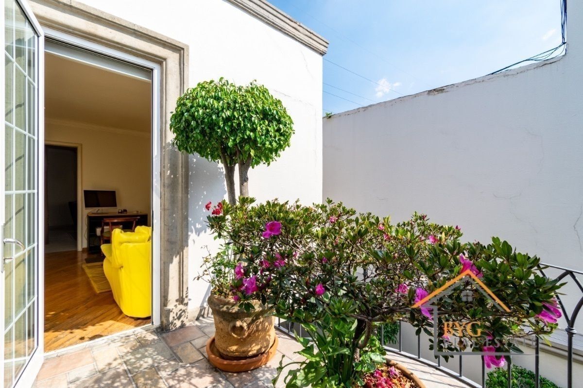 EN VENTA HERMOSA CASA EN TECAMACHALCO