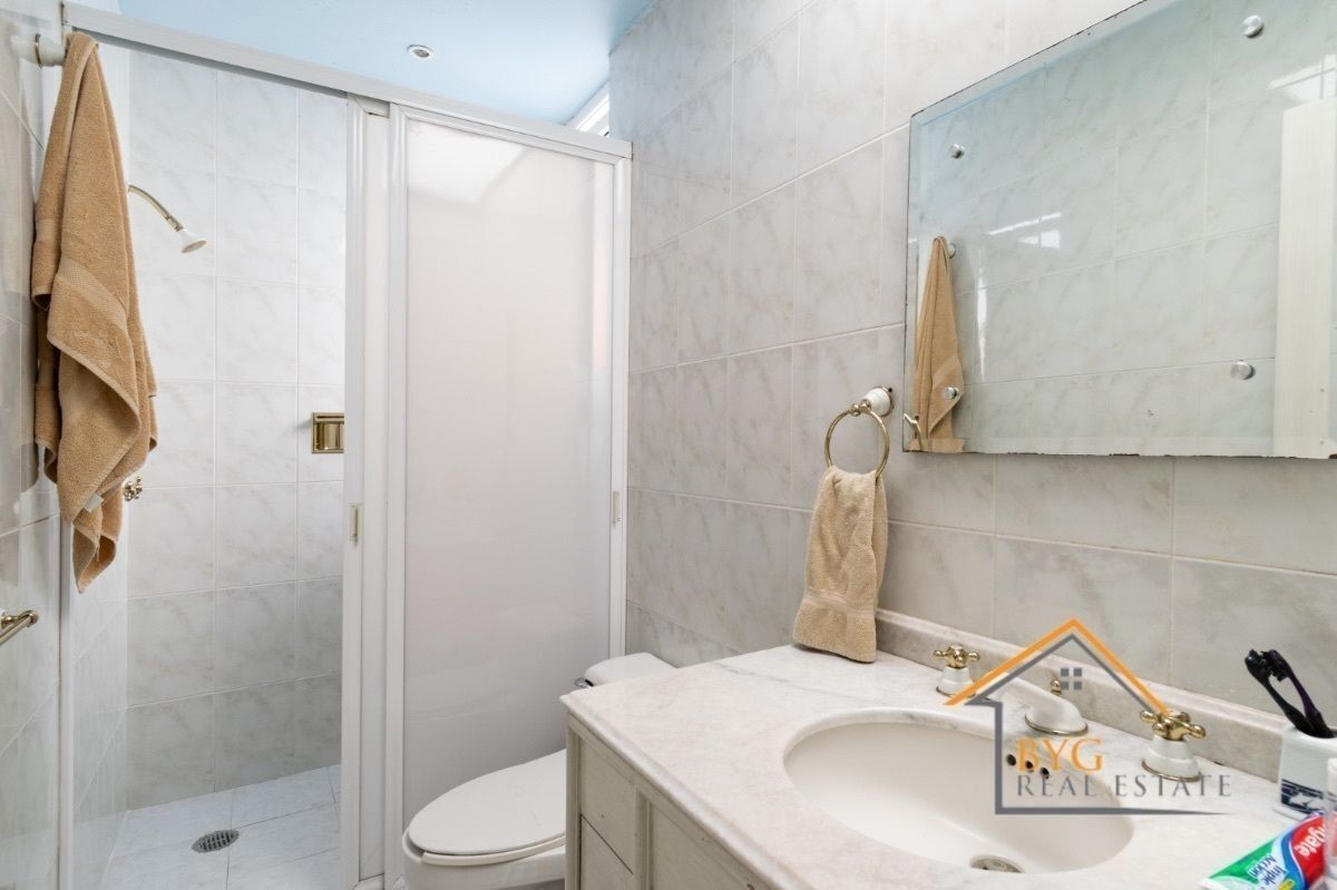 EN VENTA HERMOSA CASA EN TECAMACHALCO