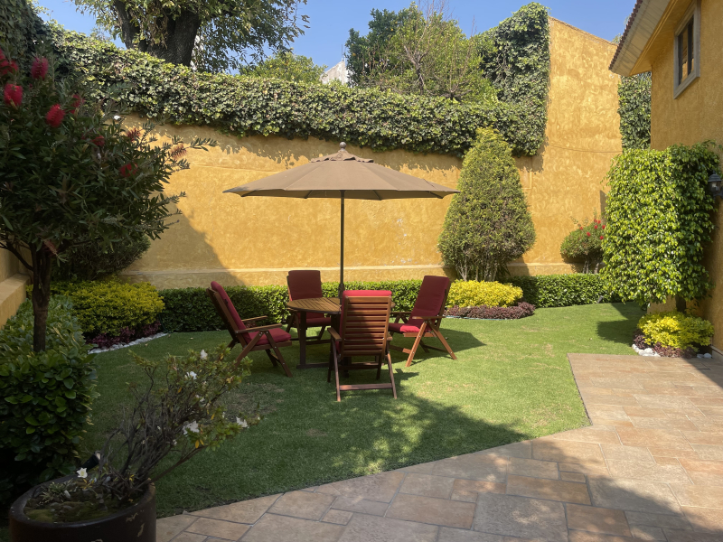 VENTA CASA - BOSQUE DEL LAGO - HERRADURA