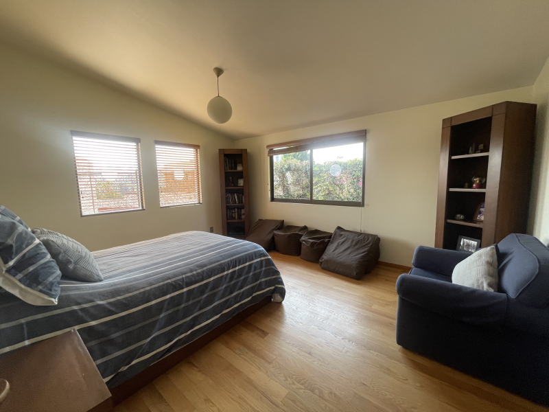 VENTA CASA - BOSQUE DEL LAGO - HERRADURA