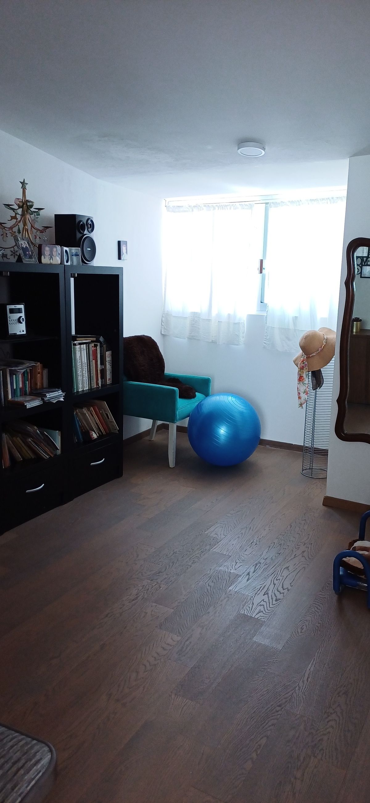 vendo casa en satelite recien remodelada
