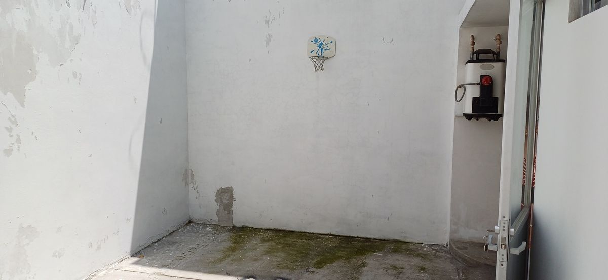 vendo casa en satelite recien remodelada