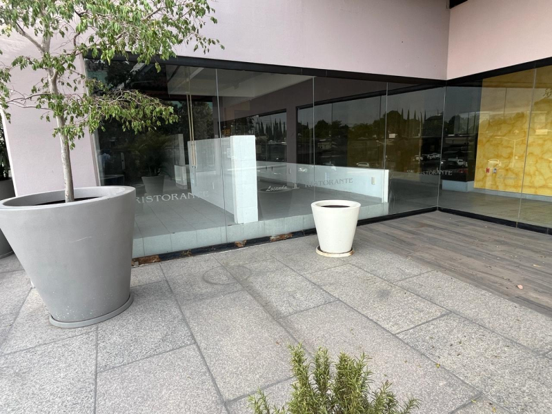 Local Comercial En Renta En Fraccionamiento Valle Real