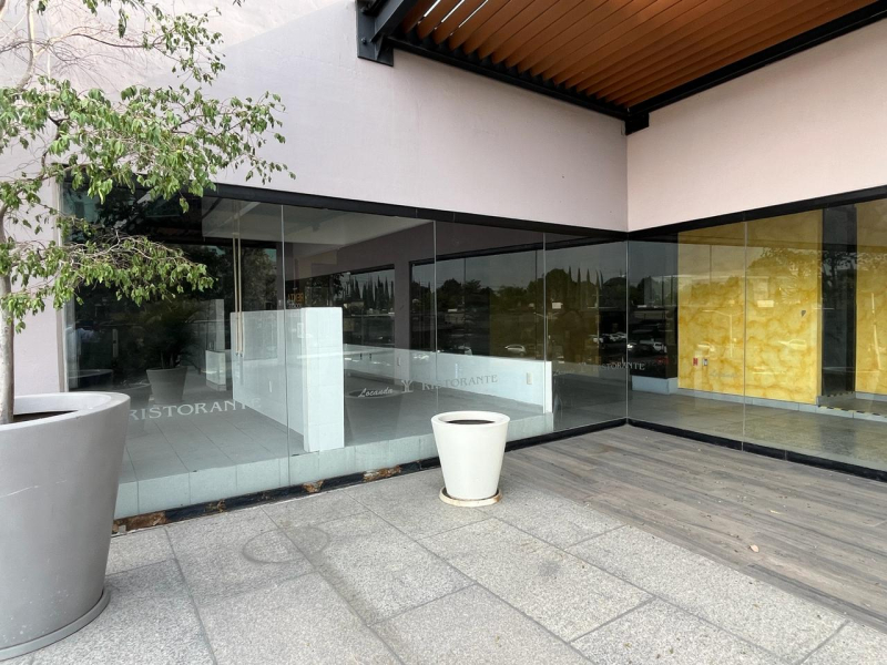 Local Comercial En Renta En Fraccionamiento Valle Real