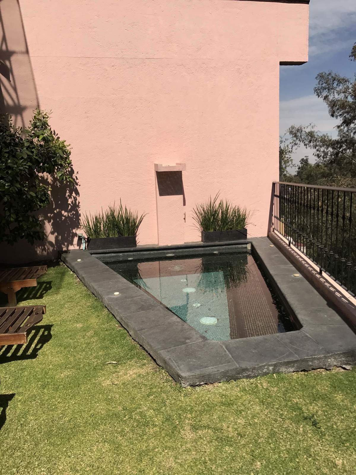 Muy buena casa en Lomas Altas