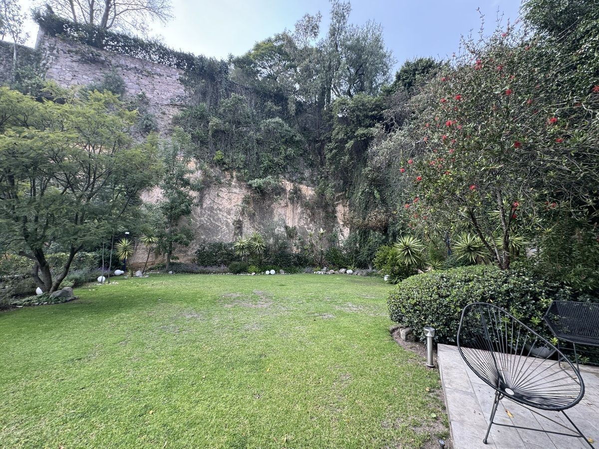 Excelente casa con muy buena ubicación