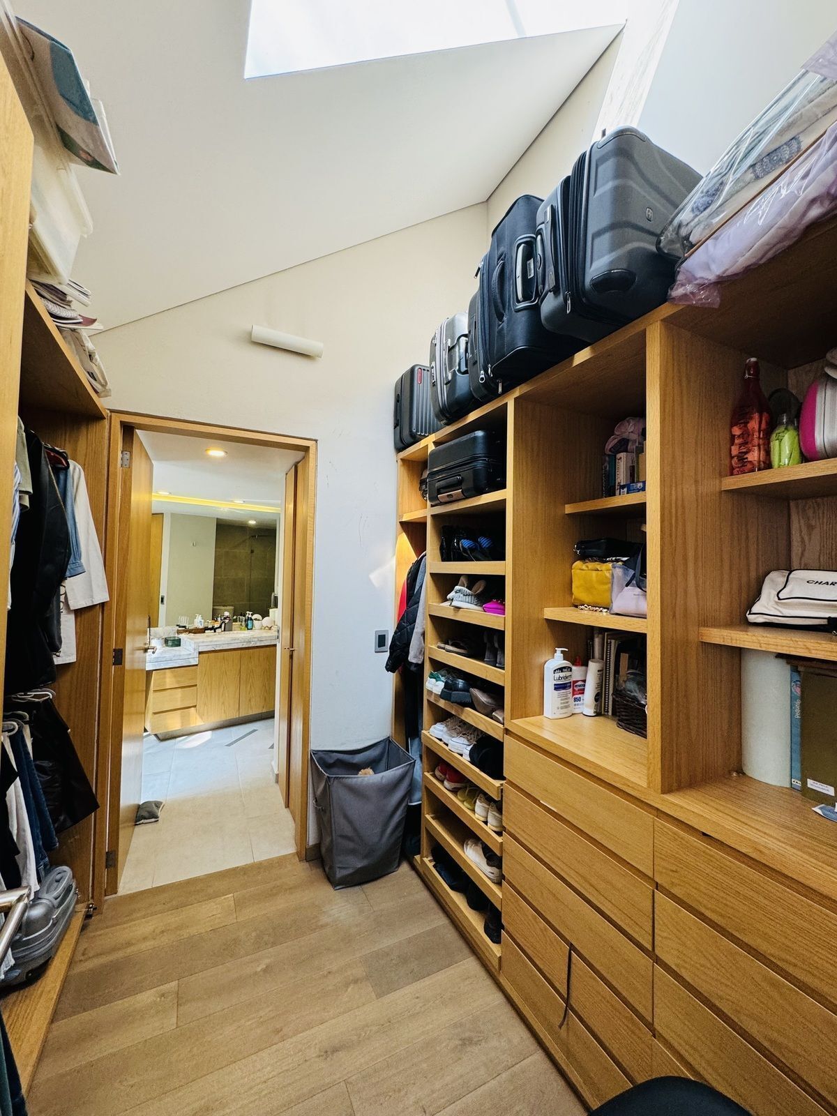 Excelente casa con muy buena ubicación