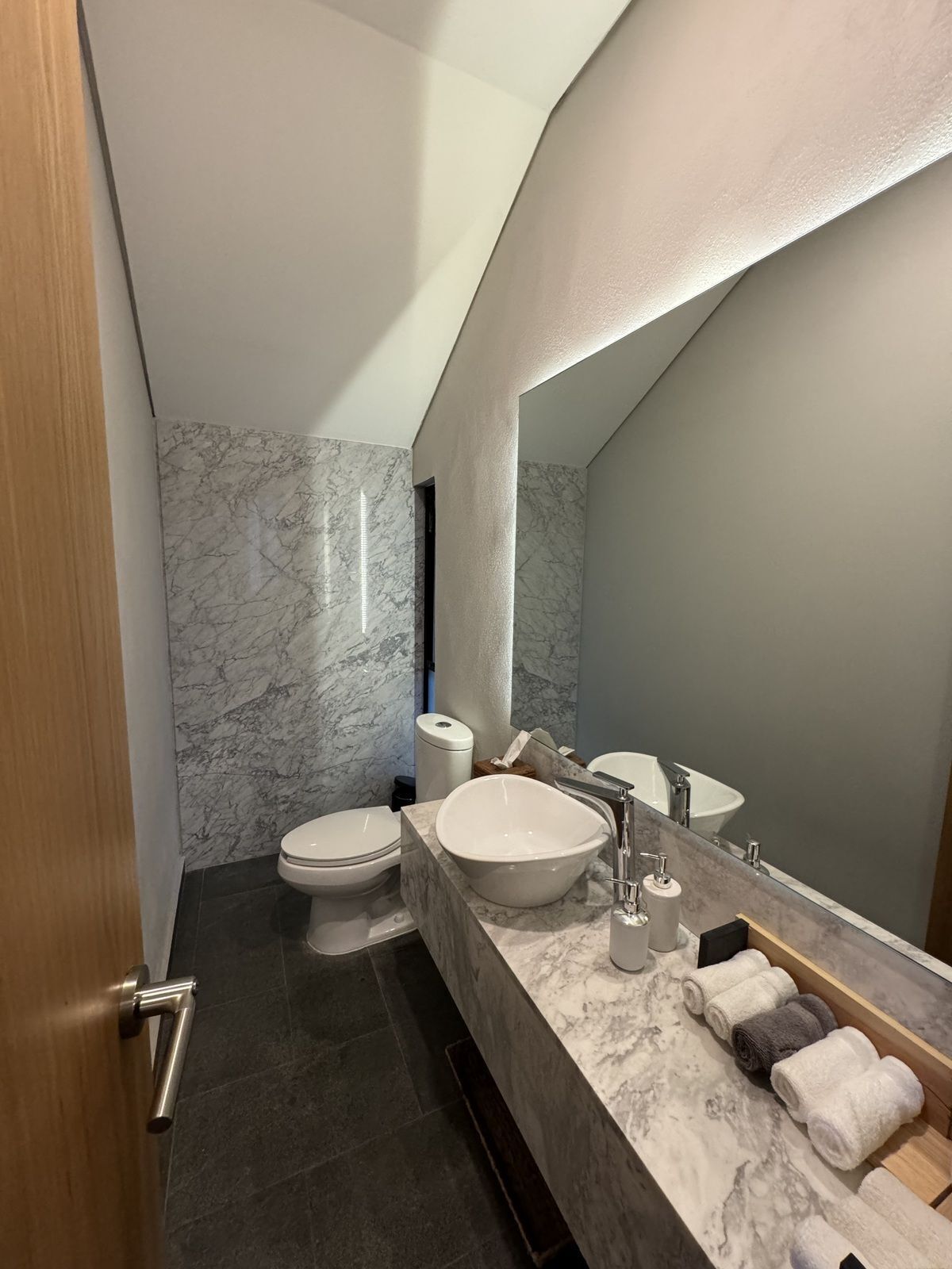 Excelente casa con muy buena ubicación