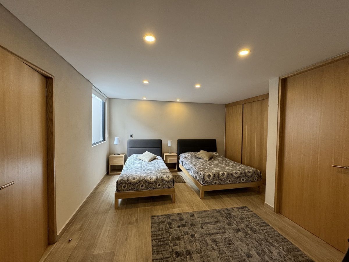 Excelente casa con muy buena ubicación