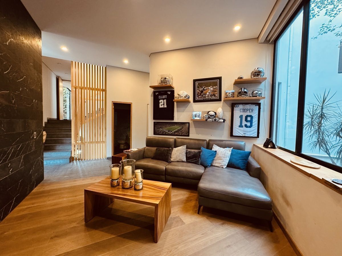 Excelente casa con muy buena ubicación