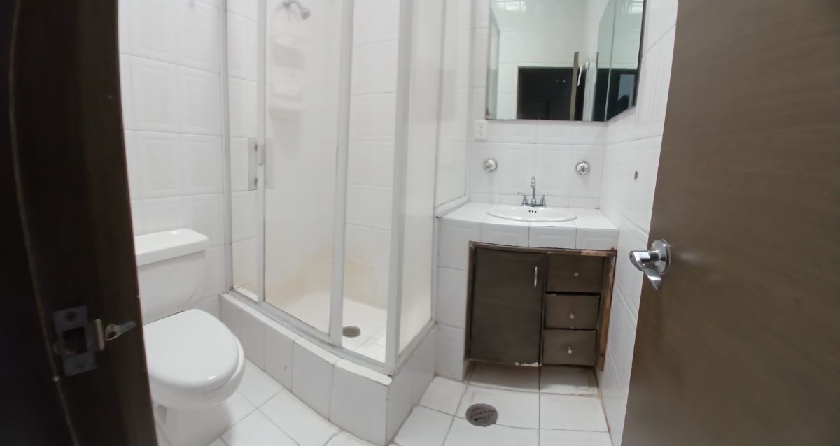 Casa En Venta  Lomas De Chamizal, Descubre Tu Próximo Hogar En Fte. Pegasso 