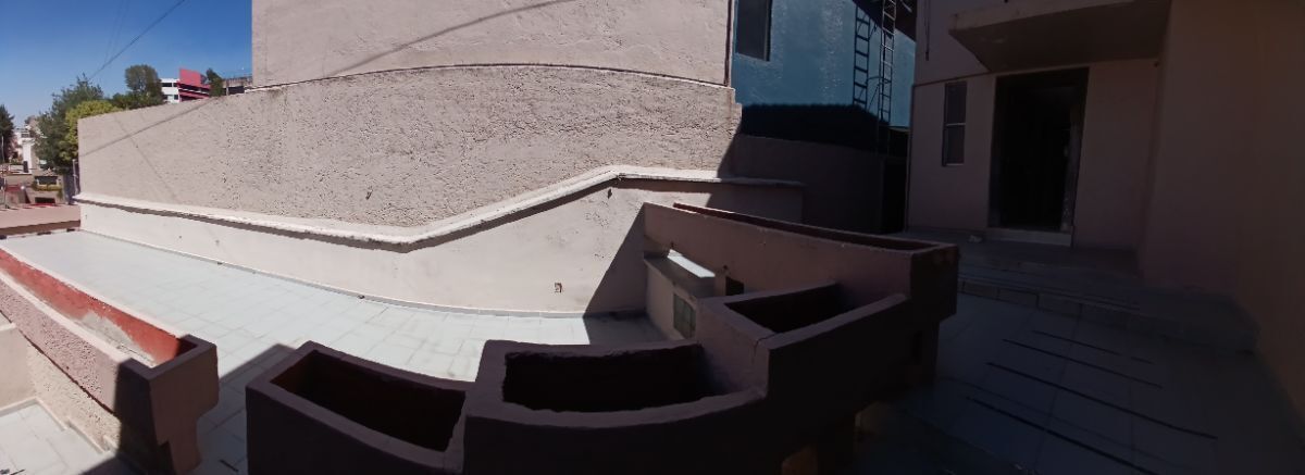 Casa En Venta  Lomas De Chamizal, Descubre Tu Próximo Hogar En Fte. Pegasso 