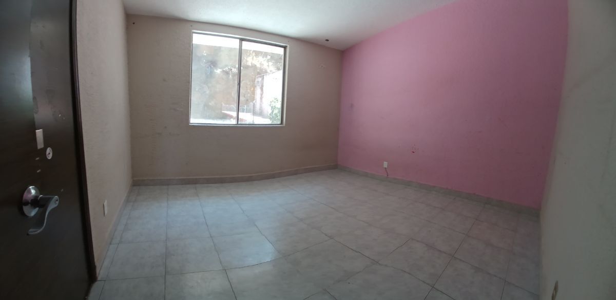 Casa En Venta  Lomas De Chamizal, Descubre Tu Próximo Hogar En Fte. Pegasso 