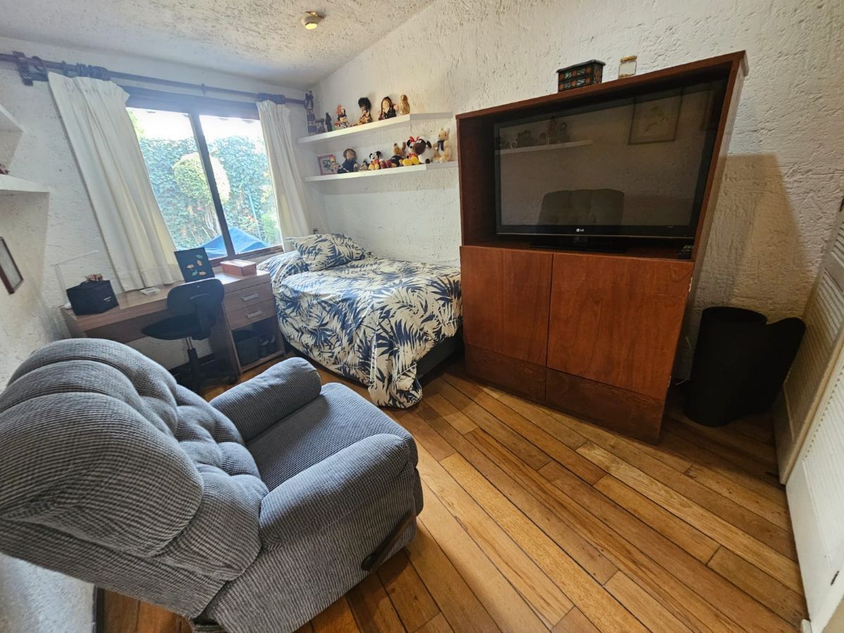 Tecamachalco, Fuente De Emperatriz. Casa En Calle Cerrada. Venta $10,800,000MN.