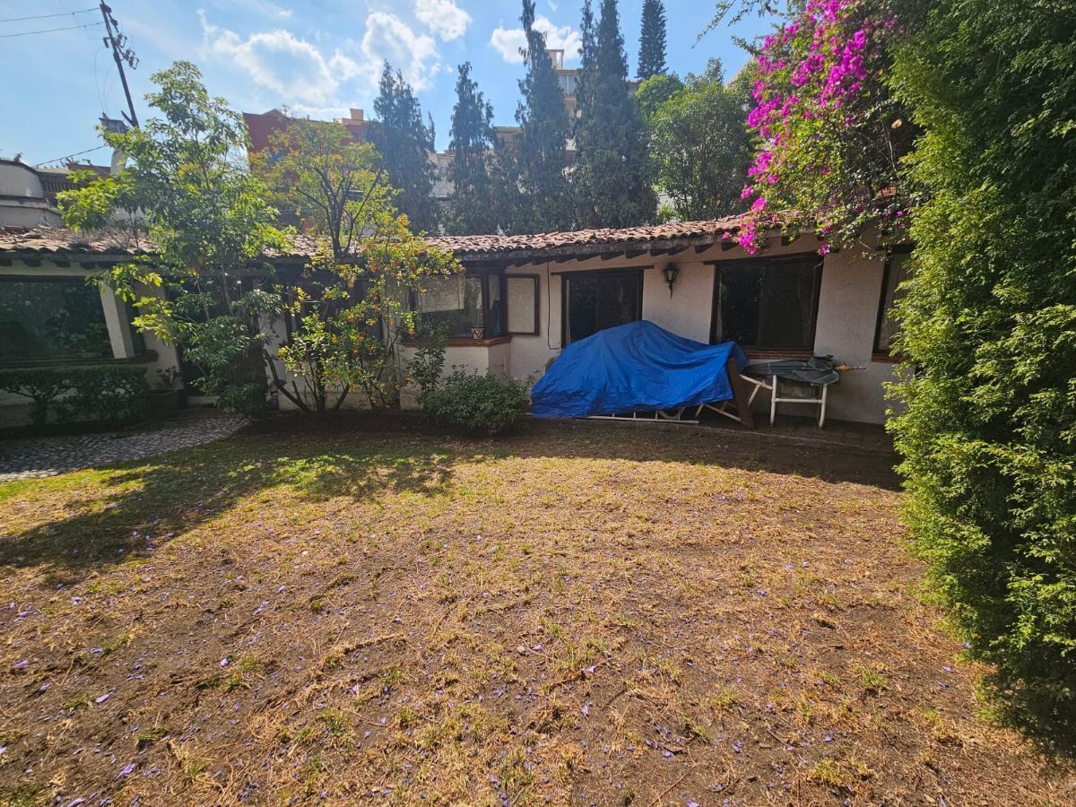 Tecamachalco, Fuente De Emperatriz. Casa En Calle Cerrada. Venta $10,800,000MN.