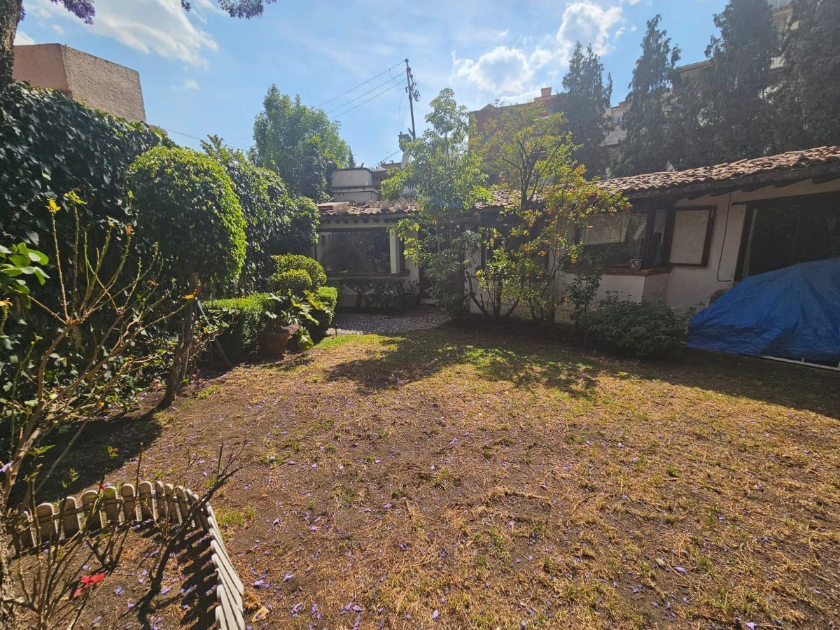 Tecamachalco, Fuente De Emperatriz. Casa En Calle Cerrada. Venta $10,800,000MN.