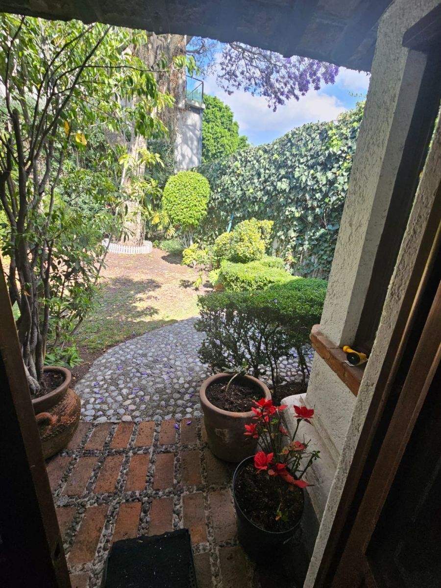 Tecamachalco, Fuente De Emperatriz. Casa En Calle Cerrada. Venta $10,800,000MN.