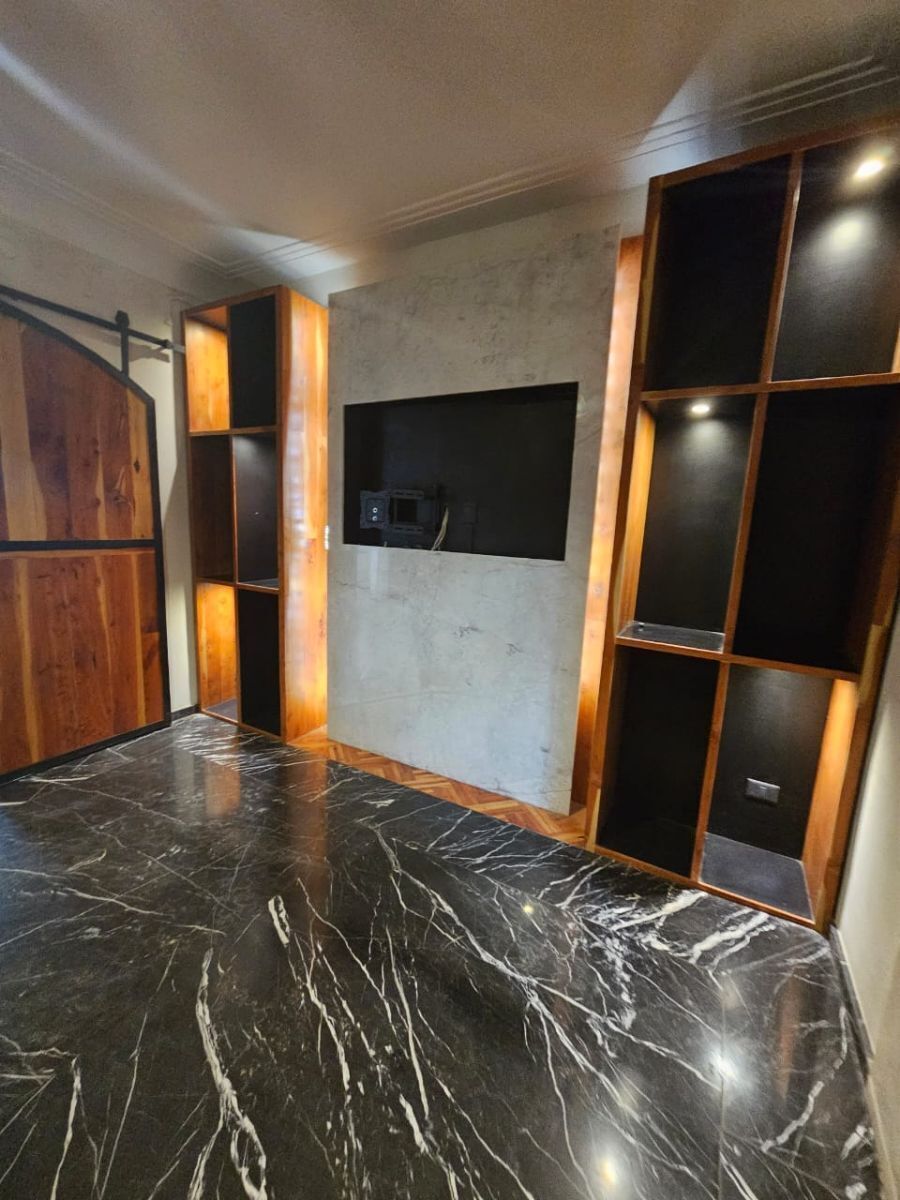 Polanco, Emerson. Casa Con Uso De Suelo H4/30/150 Venta U$3,000,000
