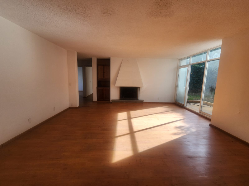 Casa En Venta En Lomas De Tecamachalco
