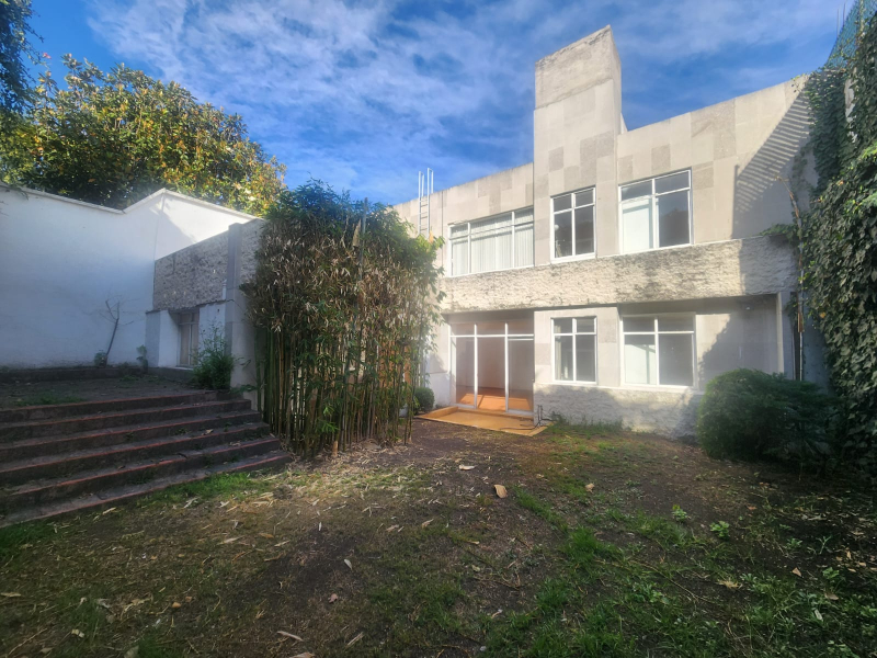 Casa en Venta en Lomas de Tecamachalco