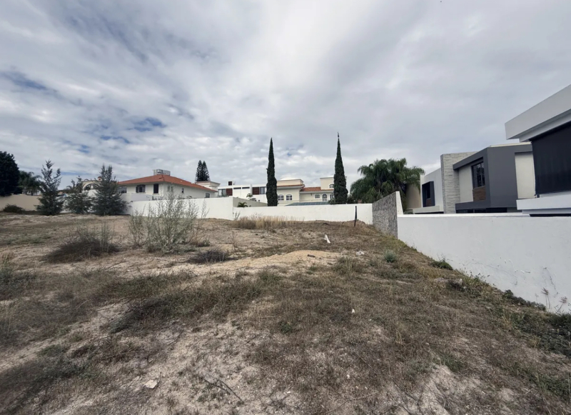Terreno En Venta En Puerta De Hierro