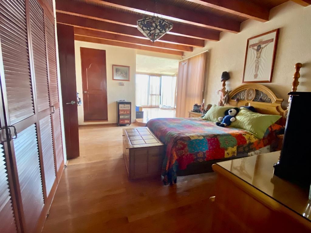 VENTA CASA EN BOSQUES DE LA HERRADURA