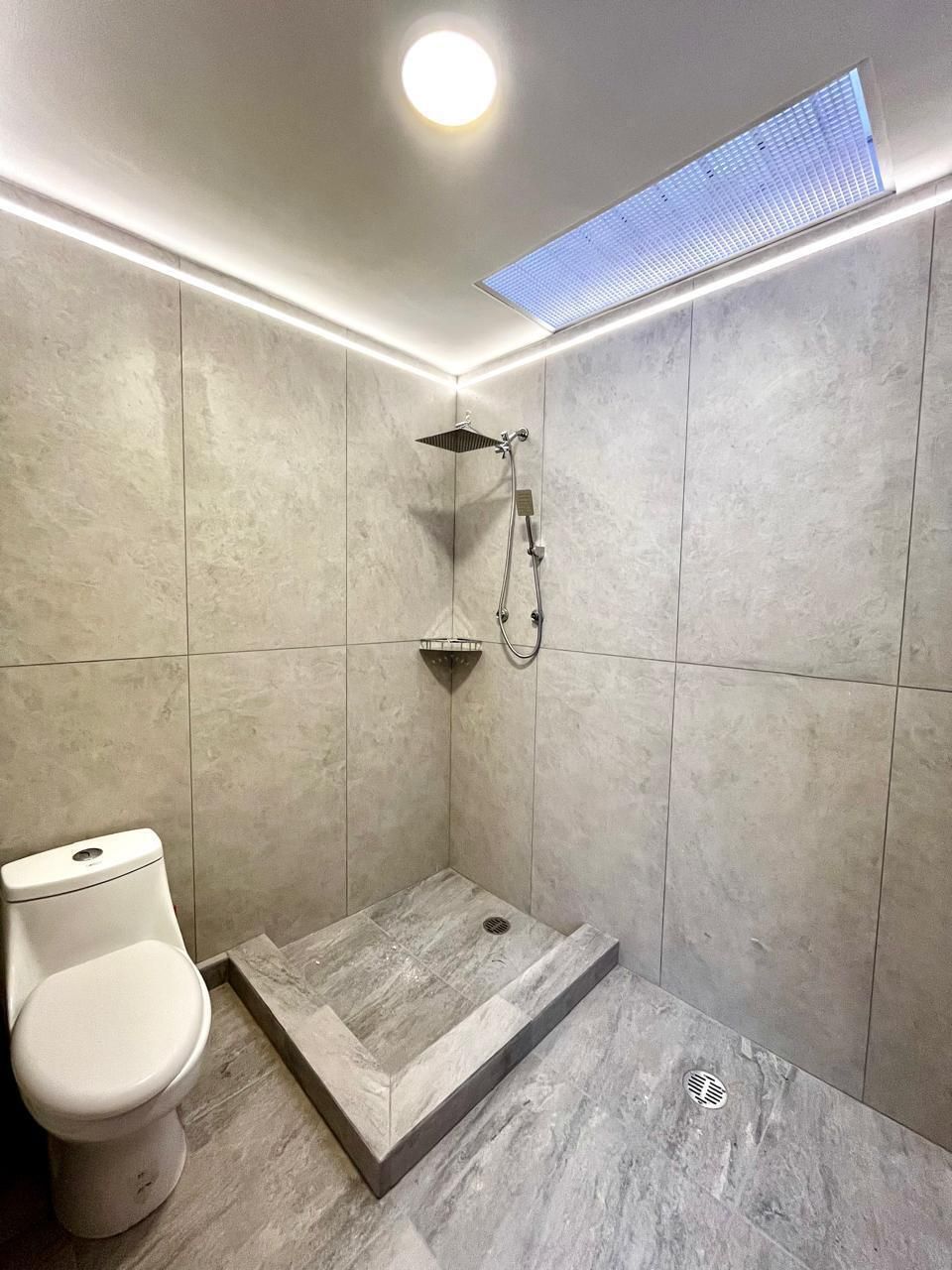 VENTA CASA EN BOSQUES DE LA HERRADURA